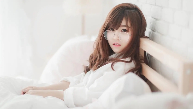 平博集团:哑铃凳室内健身多功能